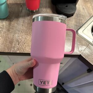 YETI Pink 35 oz Tumbler with Handle